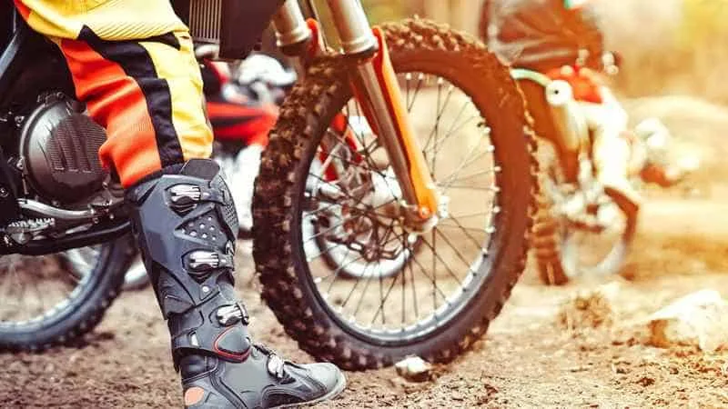 Dirt Bike Boots For Riders: 12 Tips To Stay Protected And Clean 20 dirt bike boots
